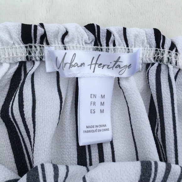 Urban Heritage Black & White Off the Shoulder - Picture 2 of 3